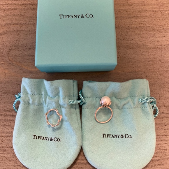 Tiffany olive leaf pearl ring and olive leaf band ring - Picture 8 of 9